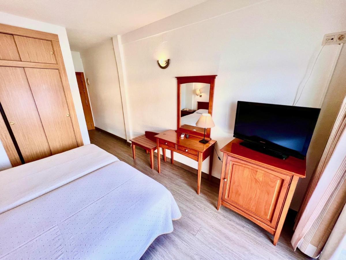 Hotel Nadal ベニドルム エクステリア 写真